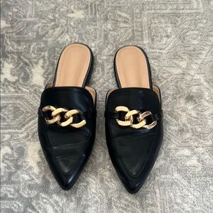 Elegant Black Leather Mules with Gold Chain